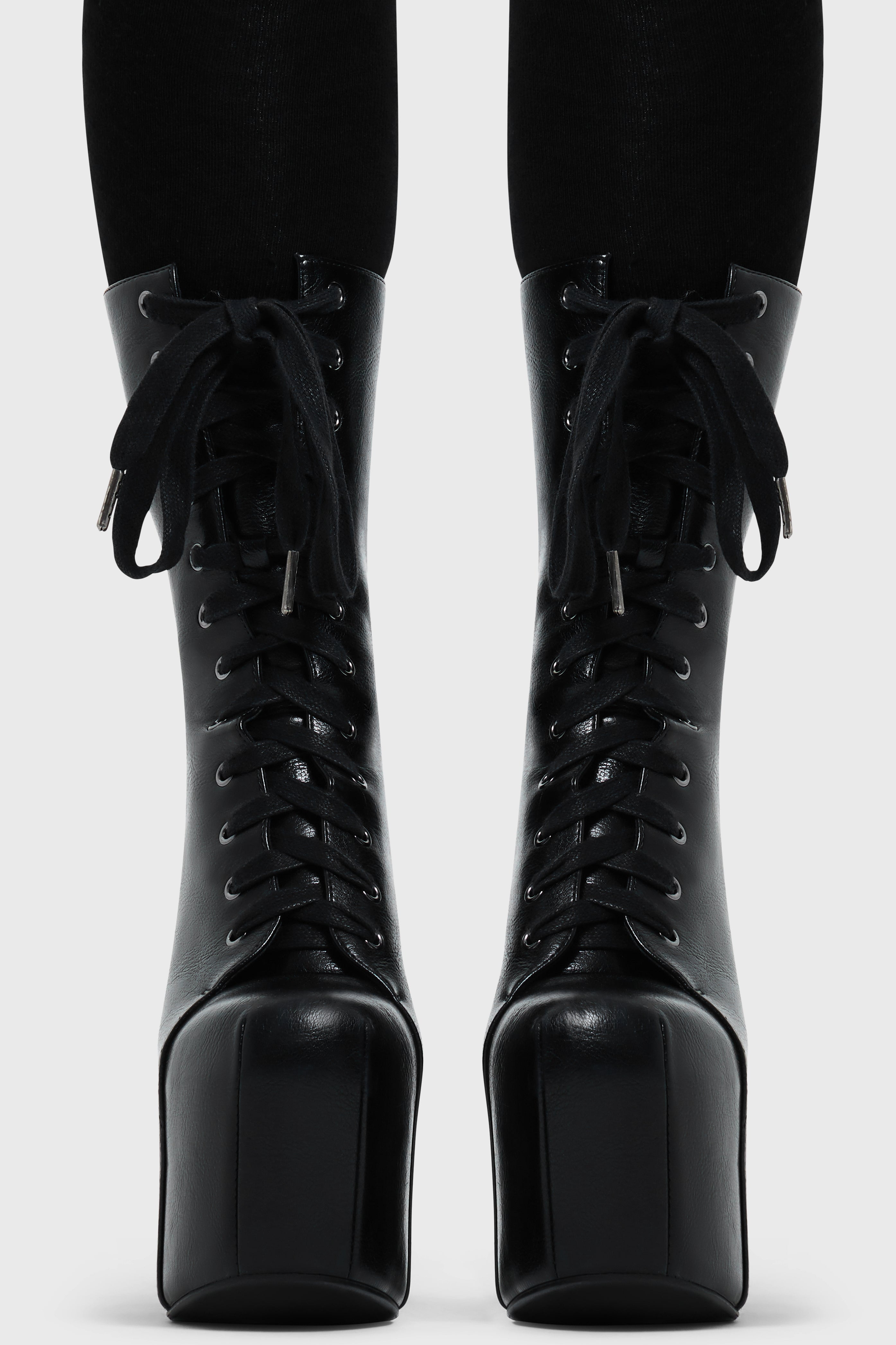 Romantic Cottage Boots